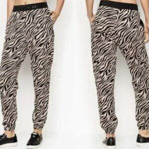 NEW VICTORIA SECRET ZEBRA  HIGH-WAIST FLEECE JOGGERS CAUSAL ACTIVEWEAR LOUNGE
